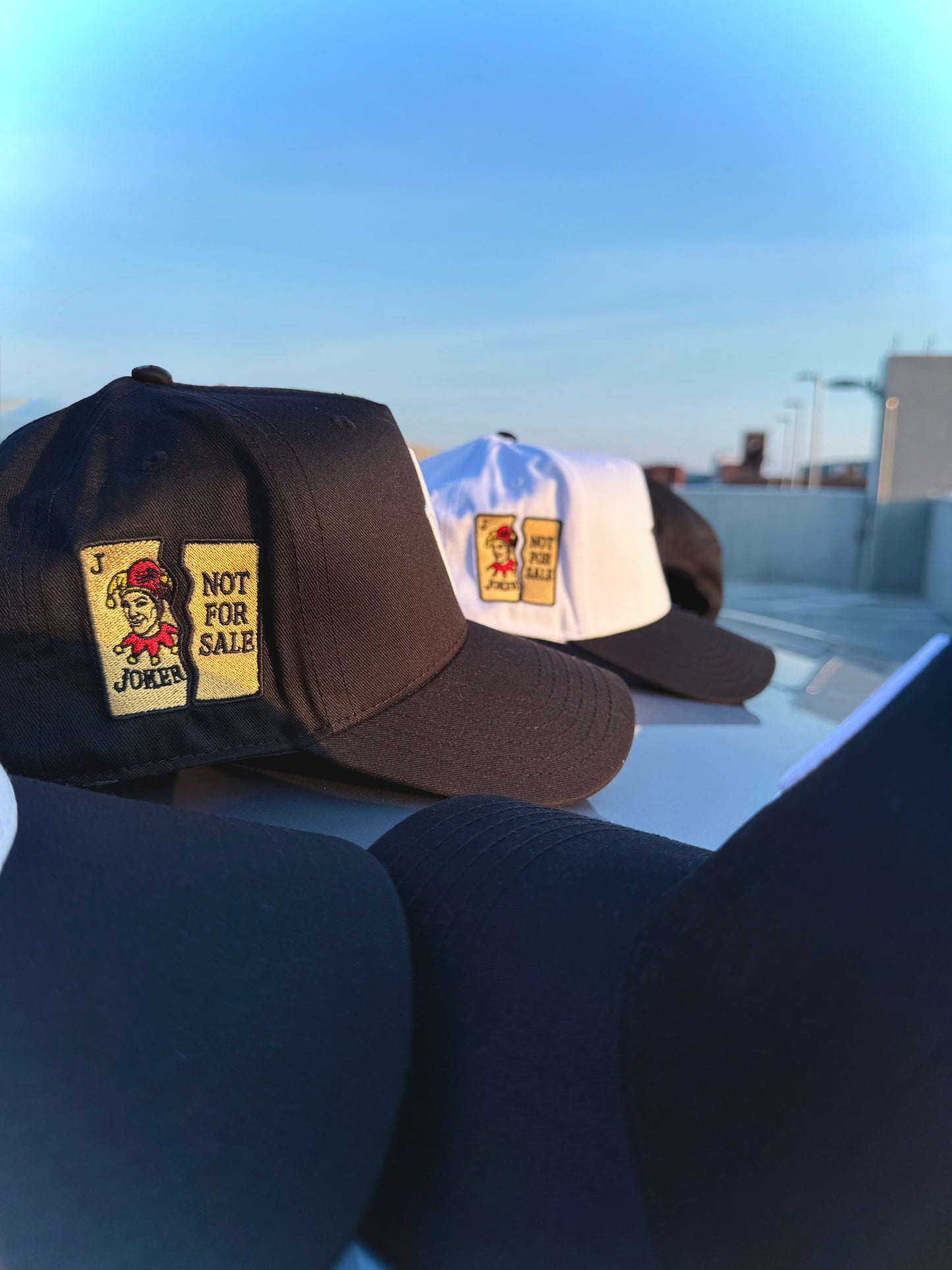 “MEMBERS ONLY” HAT