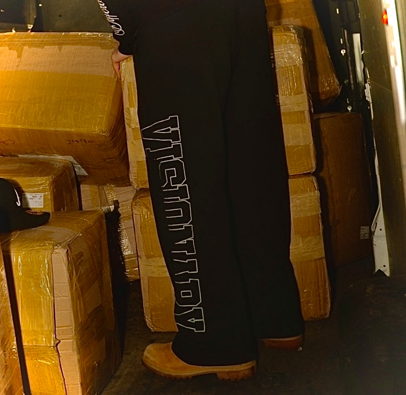 PANELED SWEATS